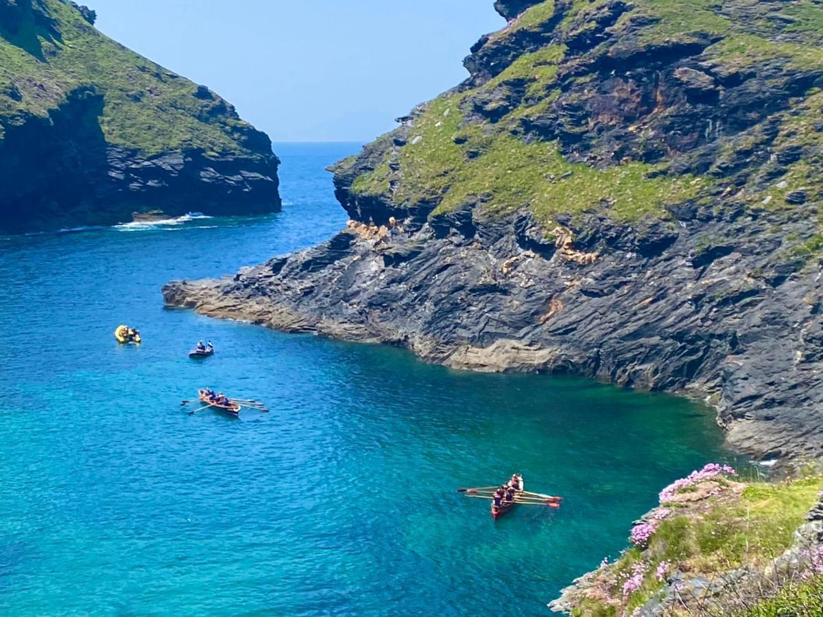 Polrunny Farm Blackberry Cottage - Cornwall Bliss In Sight Of The Sea Боскасъл Екстериор снимка