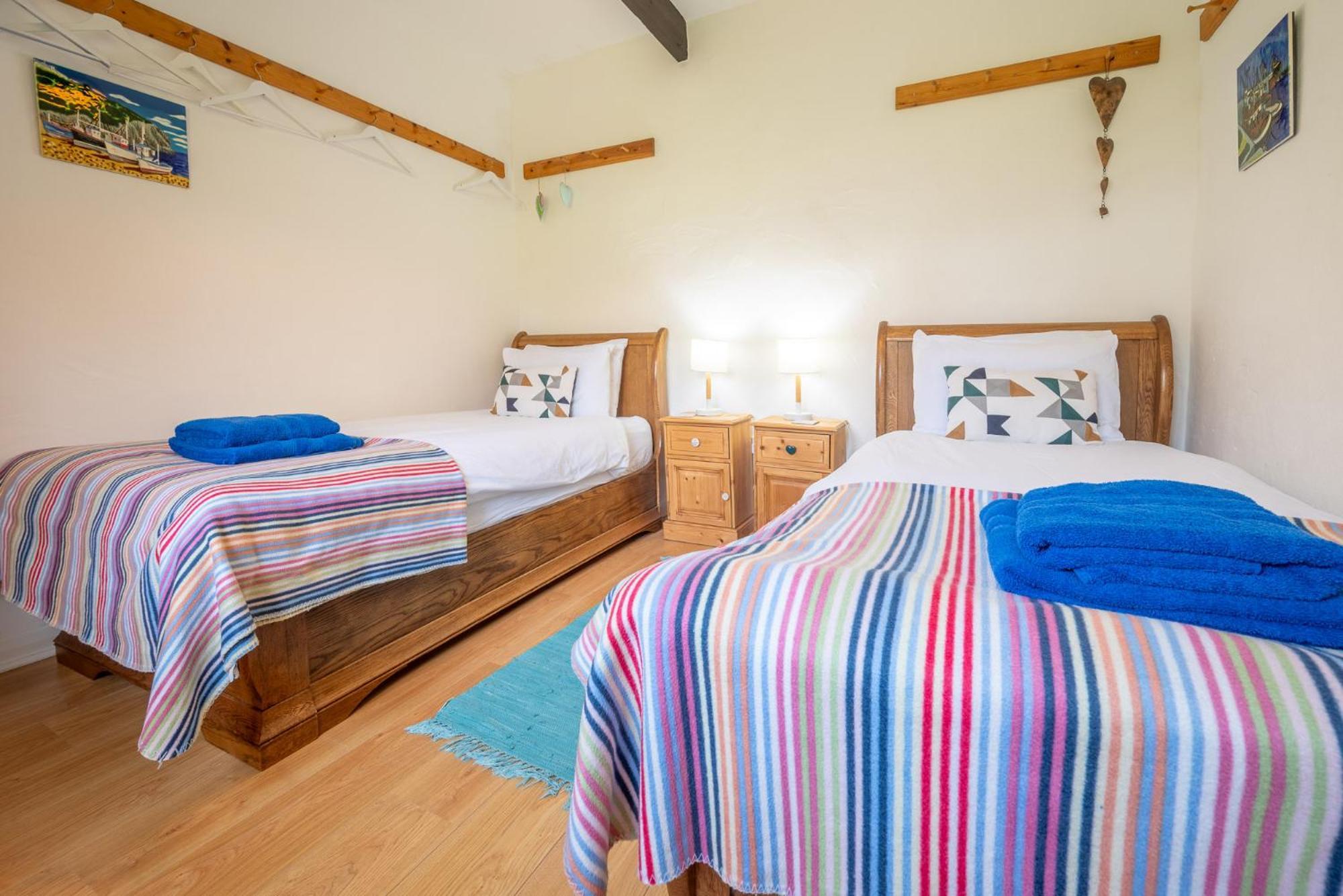 Polrunny Farm Blackberry Cottage - Cornwall Bliss In Sight Of The Sea Боскасъл Екстериор снимка